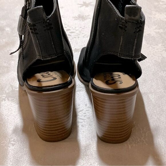 Circus by Sam Edelman Boots Black Pebbled Leather Peep Toe Block Wood Heel Sz 8 - Picture 8 of 10